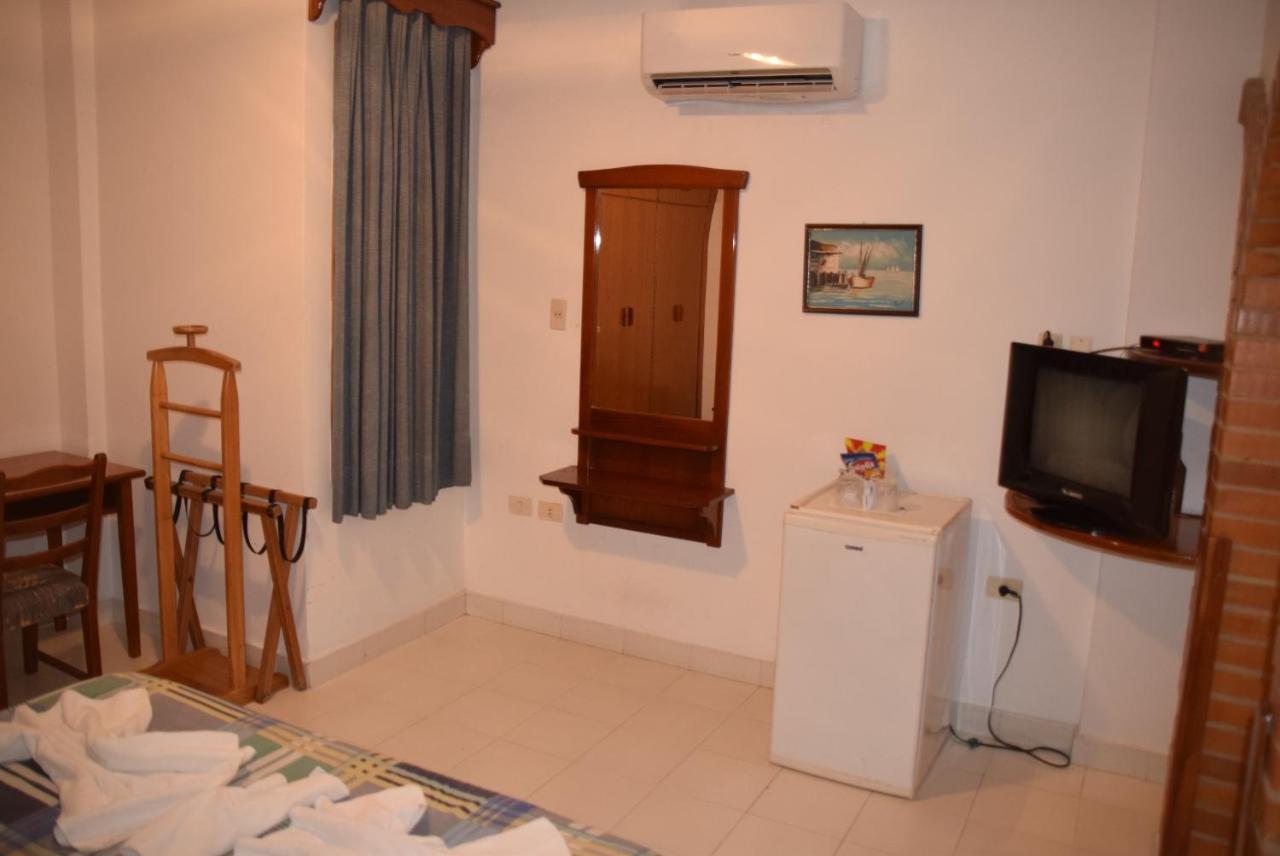 Hotel Palmas Del Sol Asuncion Luaran gambar