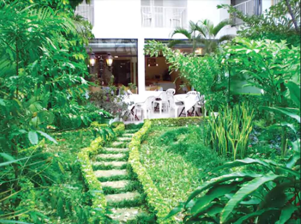 Hotel Palmas Del Sol Asuncion Luaran gambar